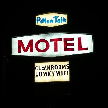 Pillow Talk Motel Wellington Bagian luar foto