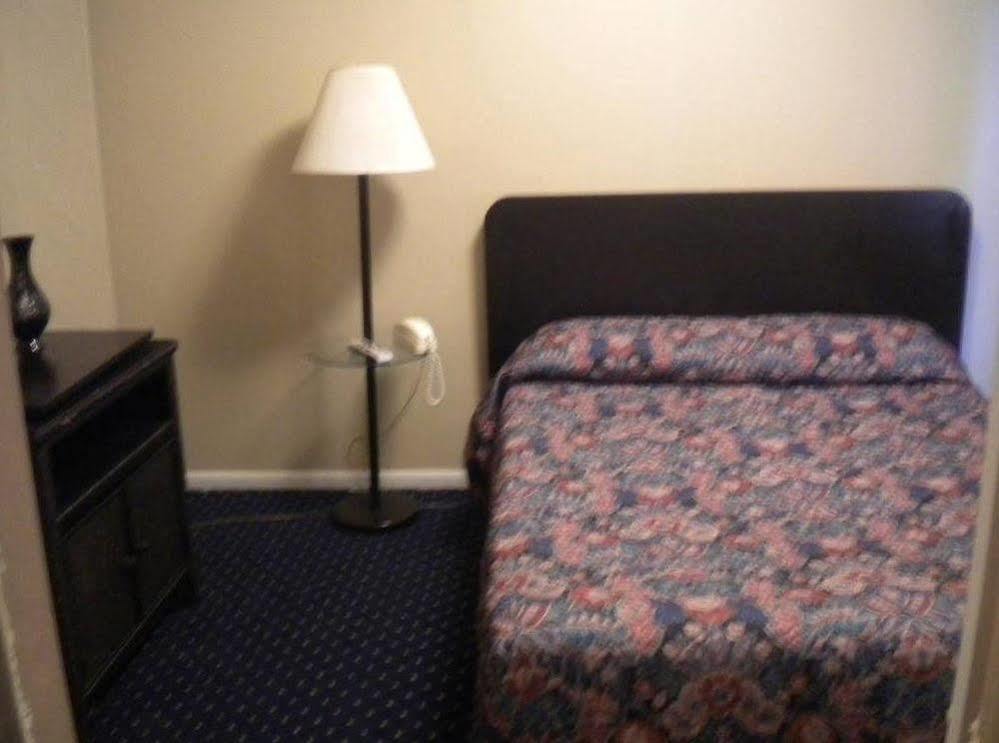 Pillow Talk Motel Wellington Bagian luar foto