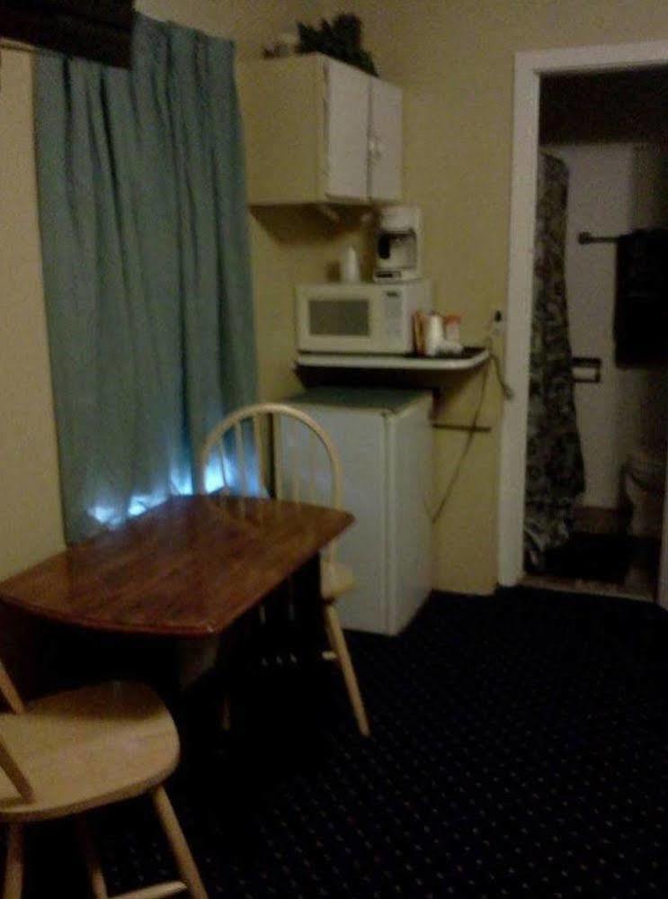 Pillow Talk Motel Wellington Bagian luar foto