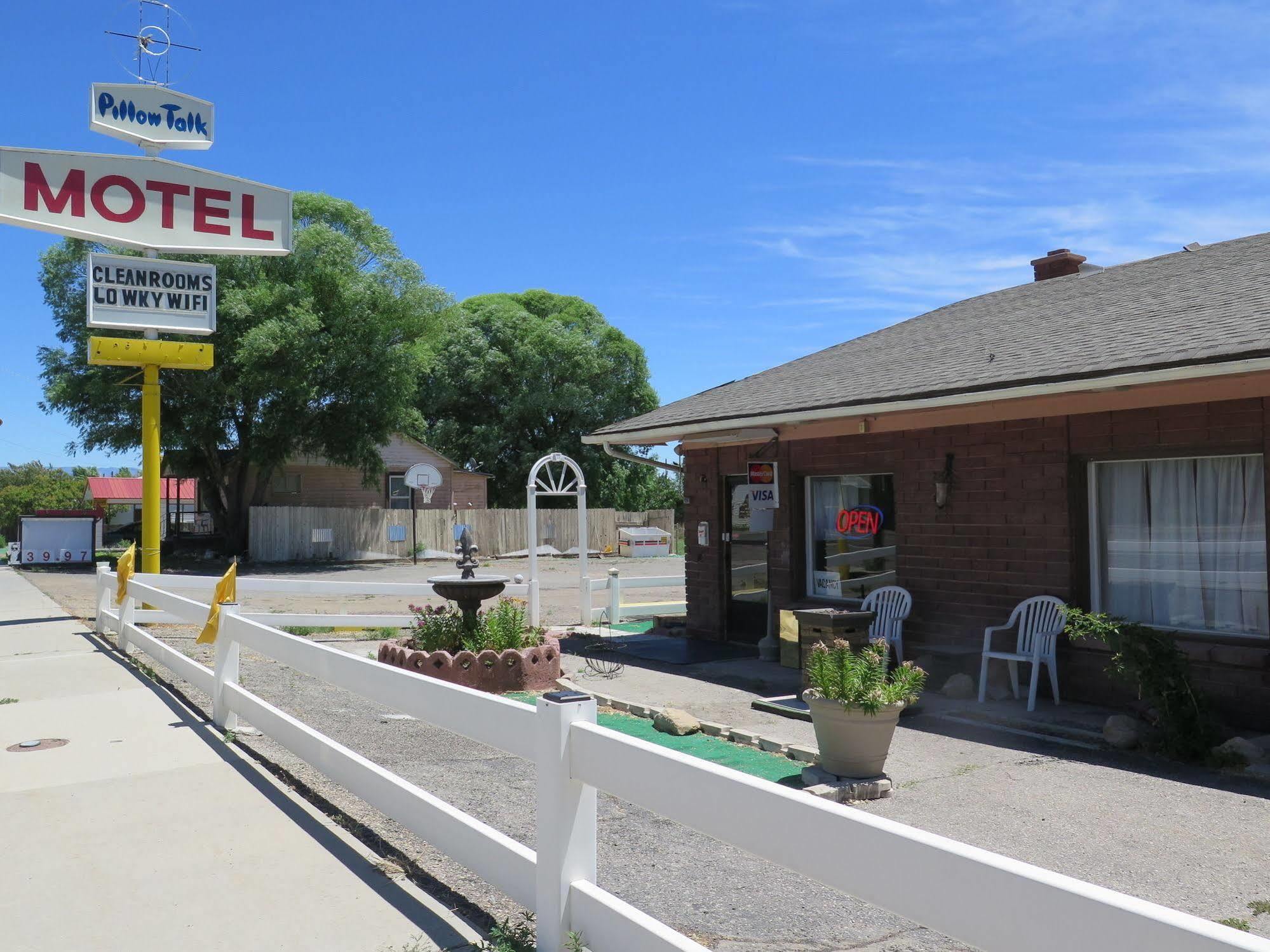 Pillow Talk Motel Wellington Bagian luar foto