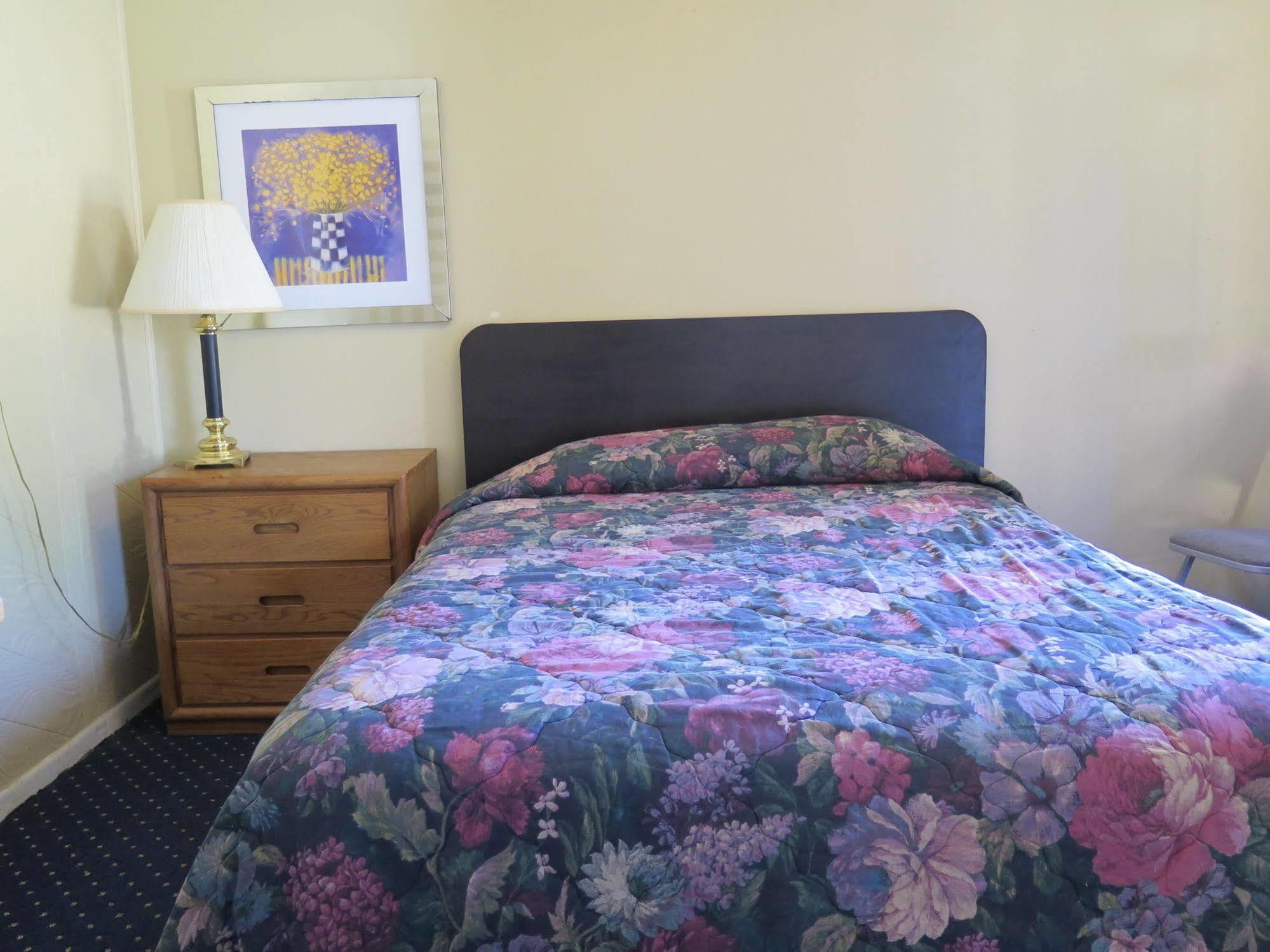Pillow Talk Motel Wellington Bagian luar foto