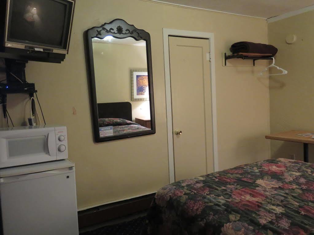 Pillow Talk Motel Wellington Bagian luar foto
